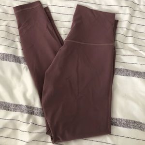 Musesonly Yoga Purple leggings never worn!